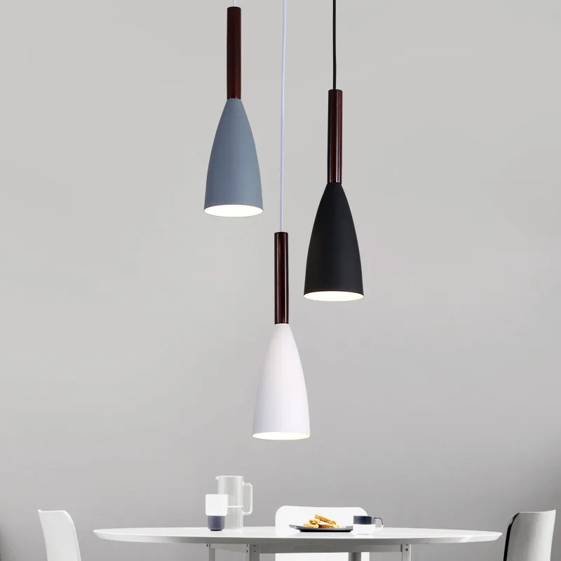 Nordic bedside chandelier bedroom lighting modern and minimalist restaurant light three head bedside light homestay chandelier
Nordic bedside chandelier bedroom lighting modern and minimalist restaurant light three head bedside light homestay chandelier