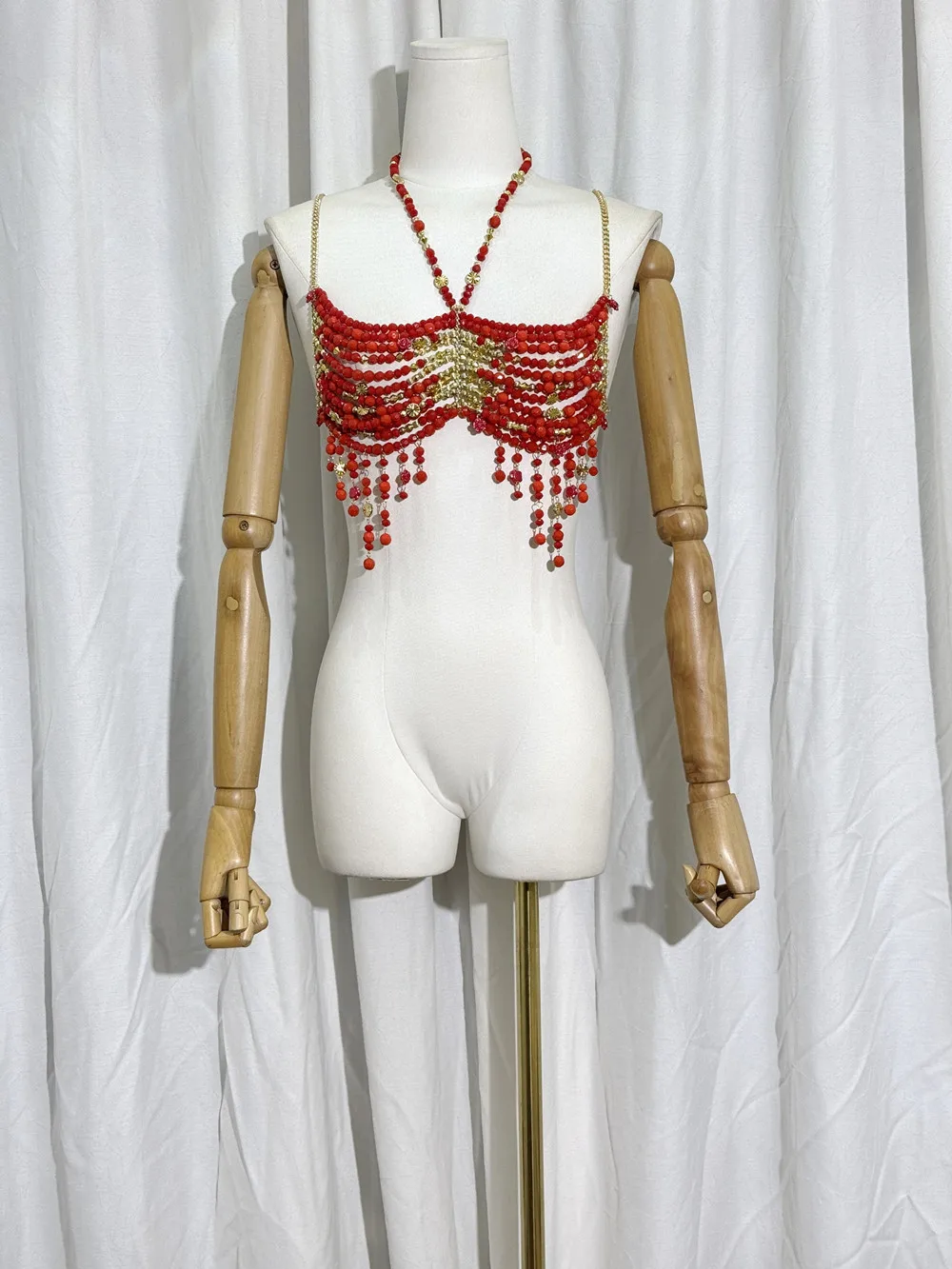 2025 Summer Body Chain Camis Vest Hollow Out Vermilion Bead Adjustable Halter 2000s clothes y2k Bikini Bra Beachwear Top women
2025 Summer Body Chain Camis Vest Hollow Out Vermilion Bead Adjustable Halter 2000s clothes y2k Bikini Bra Beachwear Top women