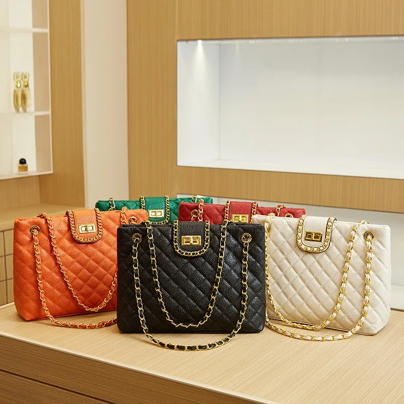 2025 new fashion shoulder bag large capacity bag women's caviar handbag
2025 new fashion shoulder bag large capacity bag women's caviar handbag
