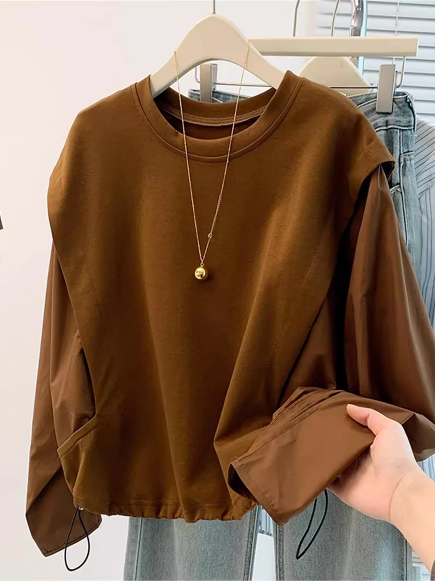 Уникальный красивый свитшот с длинным рукавом и круглым вырезом для женщин больших размеров, свободный, очаровательный, омолаживающий, базовый топ для осени и зимы
Уникальный красивый свитшот с длинным рукавом и круглым вырезом для женщин больших размеров, свободный, очаровательный, омолаживающий, базовый топ для осени и зимы