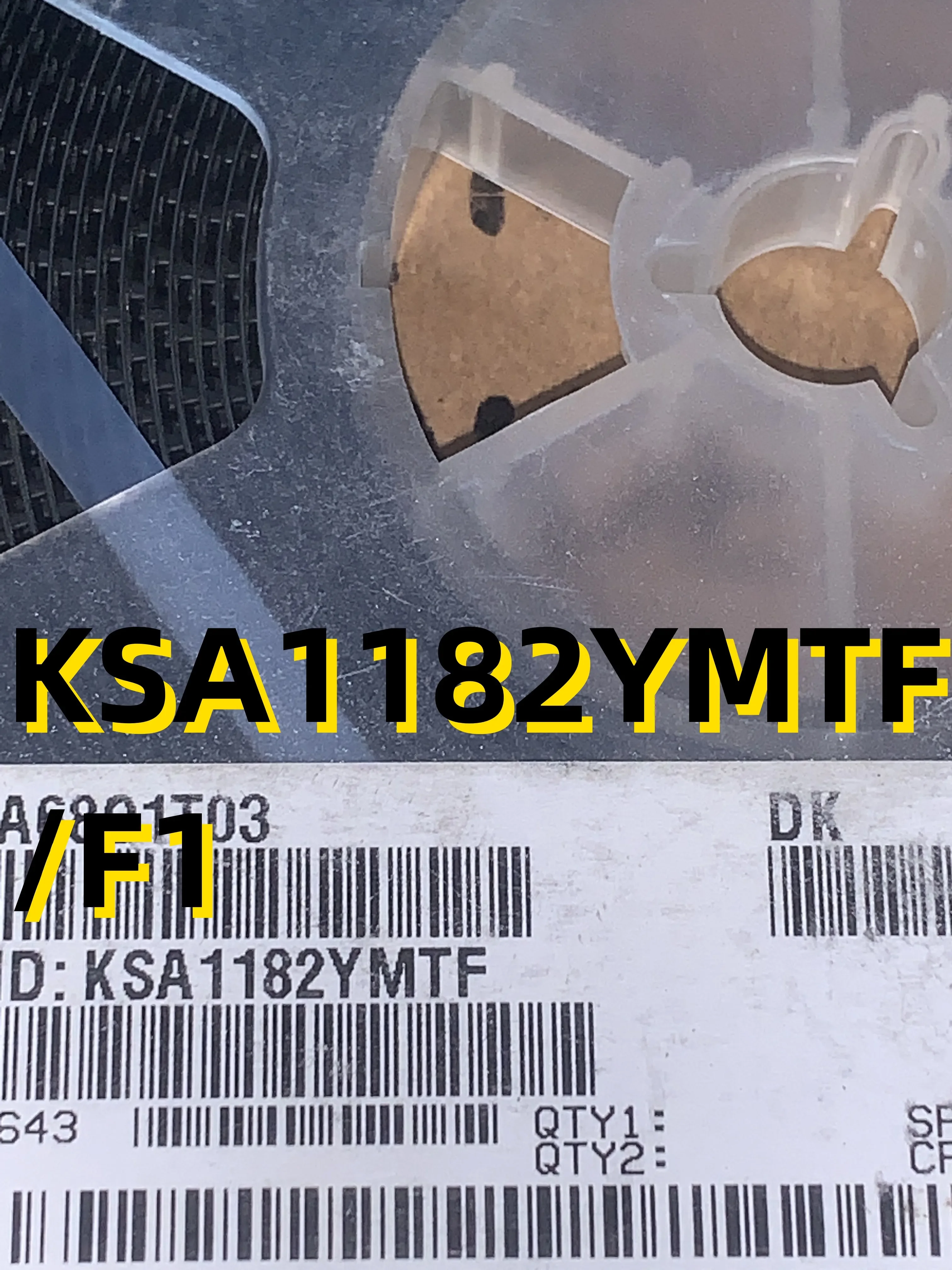Совершенно новый оригинальный комплект из 10 шт. KSA1182YMTF/F1
Совершенно новый оригинальный комплект из 10 шт. KSA1182YMTF/F1