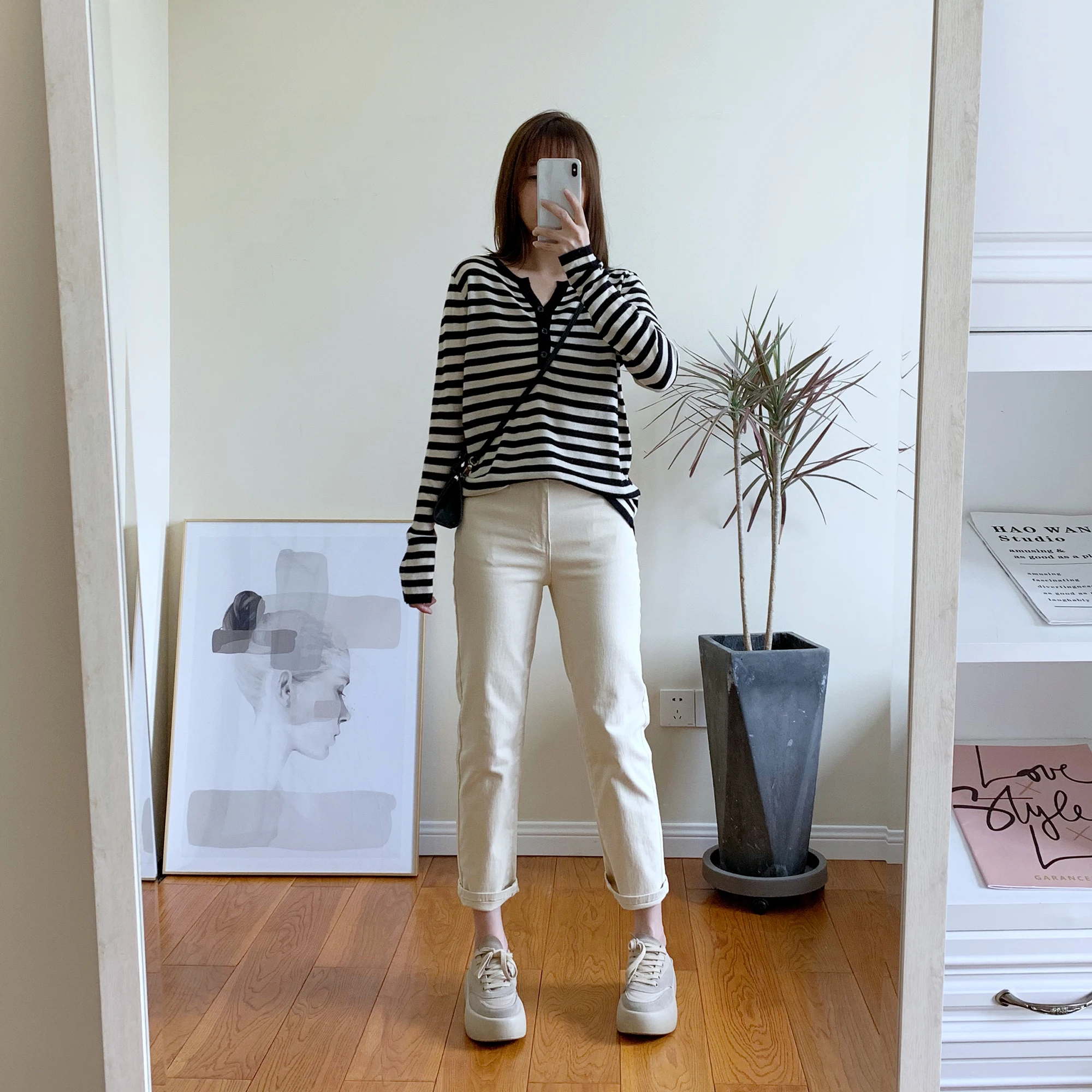 High Elastici One Button Jeans Women's Slimming Pure Color Straight Leg Nine Point Pants Autumn New Sle Commute Sle
High Elastici One Button Jeans Women's Slimming Pure Color Straight Leg Nine Point Pants Autumn New Sle Commute Sle