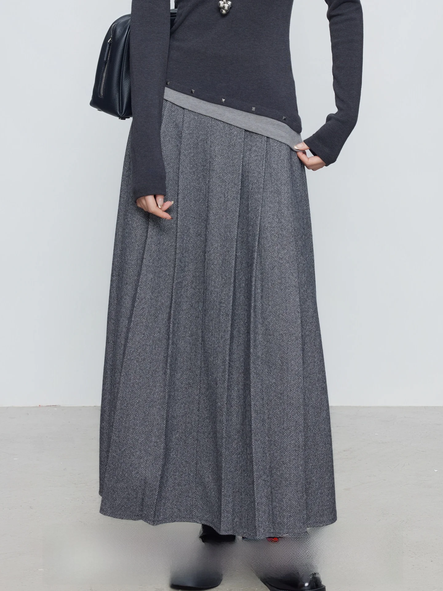 KEARA Grey Gingham Pleated Half-length Skirt Women's 2026 High-waisted A-line Long Skirt Elegant Versatile Slimming Skirt
KEARA Grey Gingham Pleated Half-length Skirt Women's 2026 High-waisted A-line Long Skirt Elegant Versatile Slimming Skirt