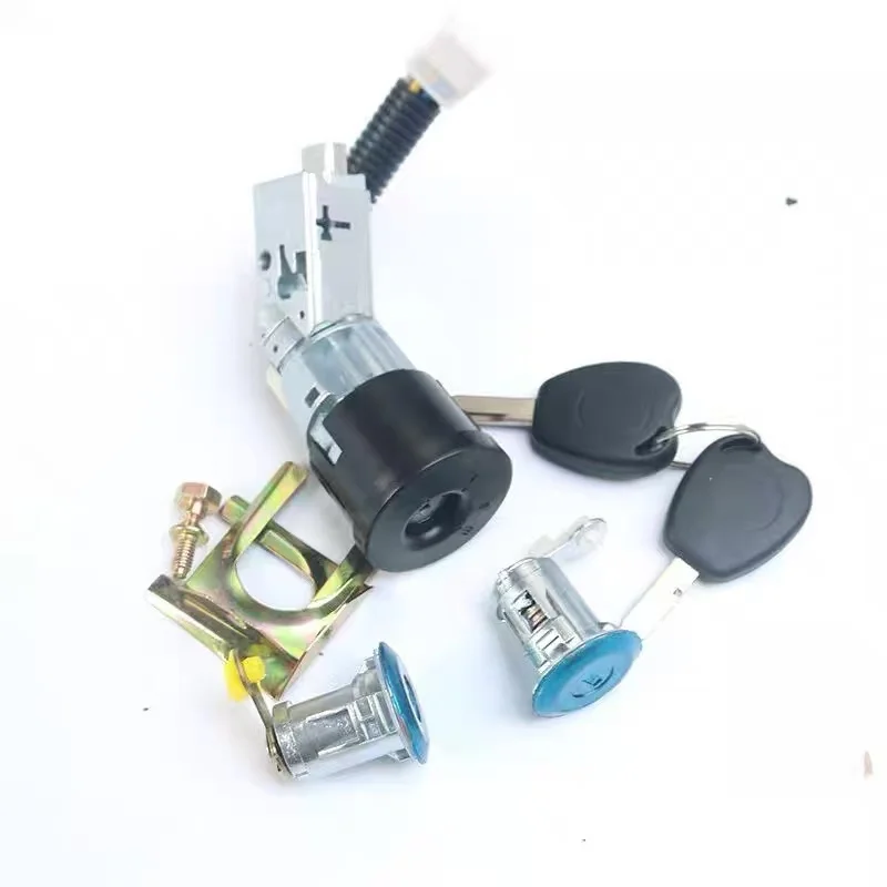 Оригинальный противоугонный цилиндр замка для всего транспортных средств, переключатель зажигания, внутренний фрезерованный ключ для Geely Panda Gleagle GX2, новинка
Оригинальный противоугонный цилиндр замка для всего транспортных средств, переключатель зажигания, внутренний фрезерованный ключ для Geely Panda Gleagle GX2, новинка