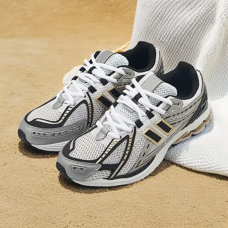 autumn models Men's shoes, classic sports running shoes, retro mesh breathable women's shoes, liquid silver h casual
autumn models Men's shoes, classic sports running shoes, retro mesh breathable women's shoes, liquid silver h casual
