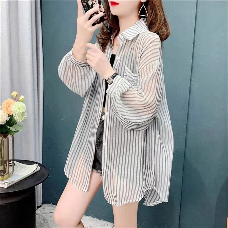 Ice Silk Cycling Sun Protection Shirt Women's Summer New Thin Loose Chiffon Open Cardigan Outerwear Breathable Striped Lightw...
Ice Silk Cycling Sun Protection Shirt Women's Summer New Thin Loose Chiffon Open Cardigan Outerwear Breathable Striped Lightw...
