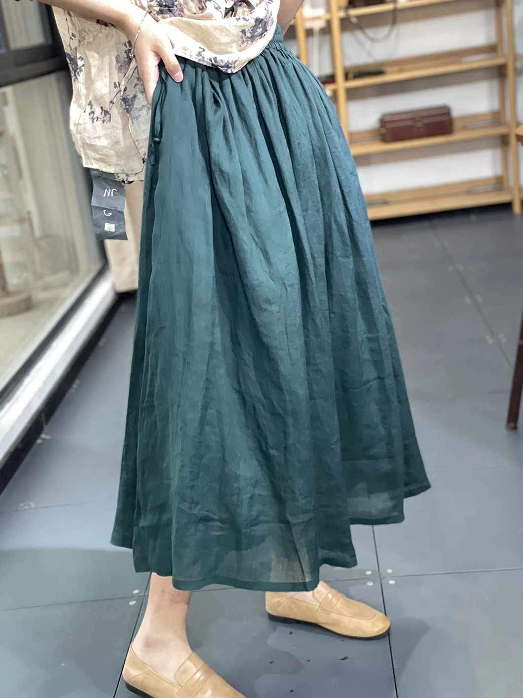 Loose Cotton Linen f Skirt Casual Women's Umbrella Skirt mid Waist A-Line Long Skirt with Pleats Summer Commute Sle
Loose Cotton Linen f Skirt Casual Women's Umbrella Skirt mid Waist A-Line Long Skirt with Pleats Summer Commute Sle