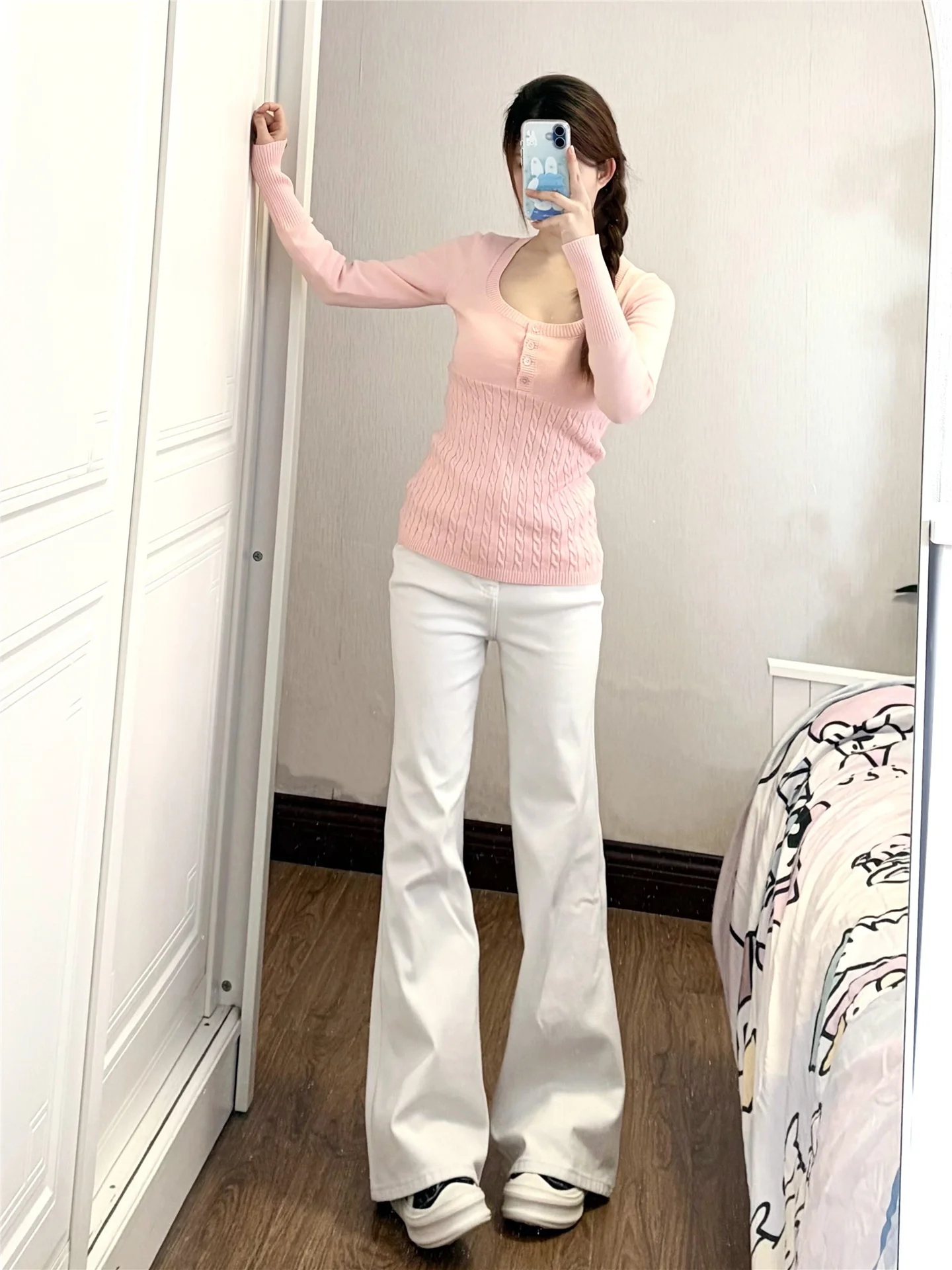 White Low Waist Wide Leg Flared Jeans Women's Loose Drapey High Waist Extended Floor Length Casual Pants Spring Autumn
White Low Waist Wide Leg Flared Jeans Women's Loose Drapey High Waist Extended Floor Length Casual Pants Spring Autumn