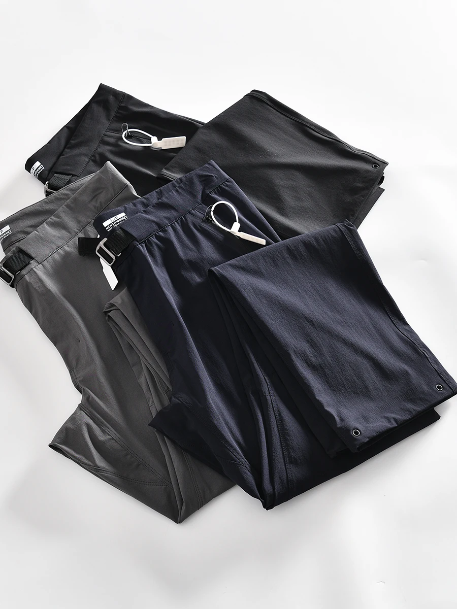 Outdoor Lightweight Men's Summer Casual Pants Straight Leg Breathable Quick Dry Waterproof Elastic Trousers for Youth
Outdoor Lightweight Men's Summer Casual Pants Straight Leg Breathable Quick Dry Waterproof Elastic Trousers for Youth