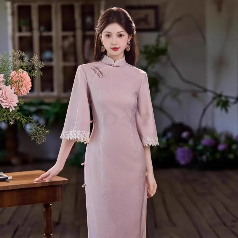 Purple Jacquard Cheongsam 2025 Autumn New Chinese Traditional Dress Large Sleeves Elegant Qipao Plus Size 3XL Evening Party Gown
Purple Jacquard Cheongsam 2025 Autumn New Chinese Traditional Dress Large Sleeves Elegant Qipao Plus Size 3XL Evening Party Gown