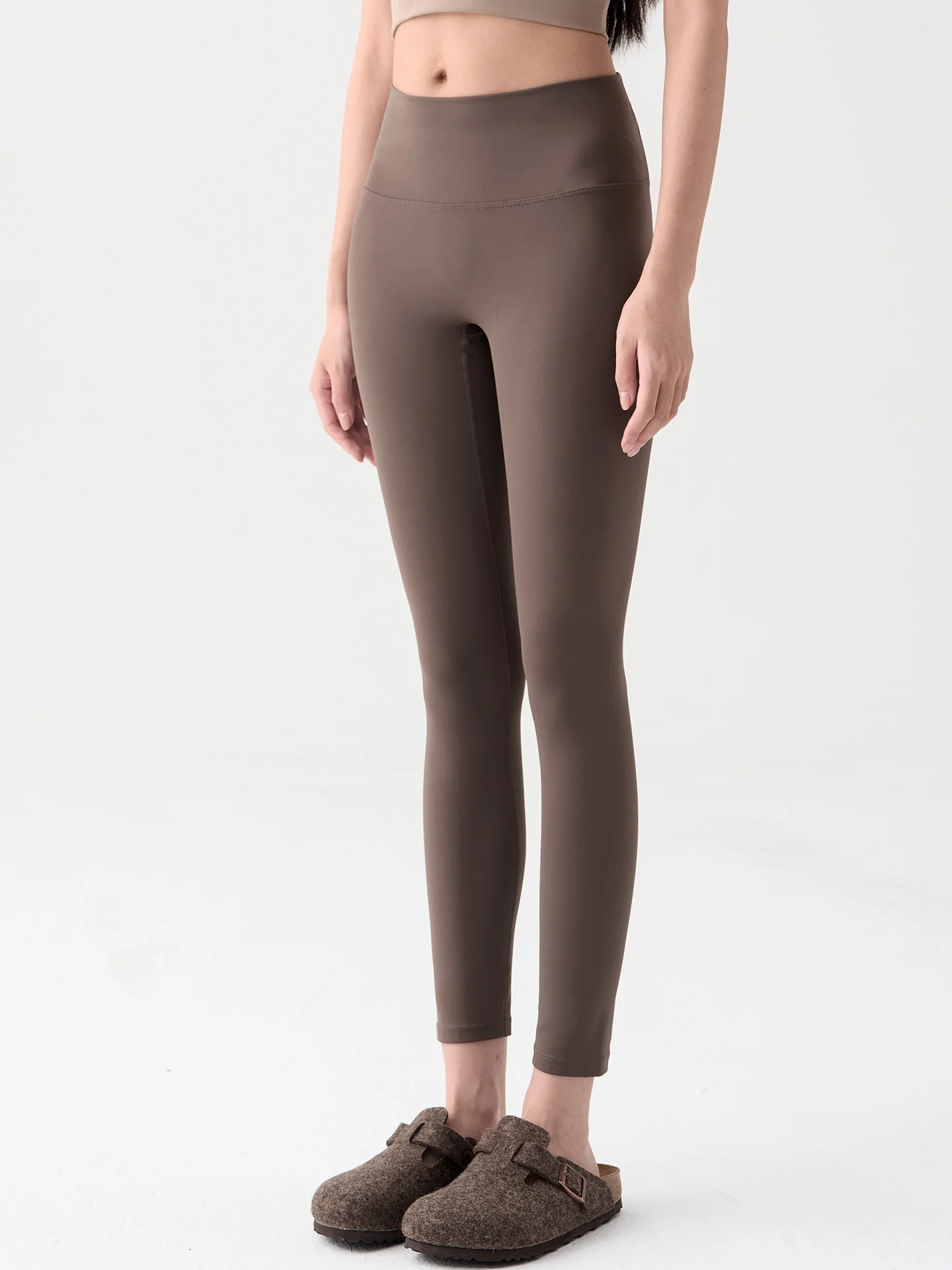 Брюки для йоги с высокой талией, женские обнаженные брюки для активного отдыха, подтягивающие живот, подтягивающие ягодицы, тренировочные спортивные узкие брюки для бега
Брюки для йоги с высокой талией, женские обнаженные брюки для активного отдыха, подтягивающие живот, подтягивающие ягодицы, тренировочные спортивные узкие брюки для бега