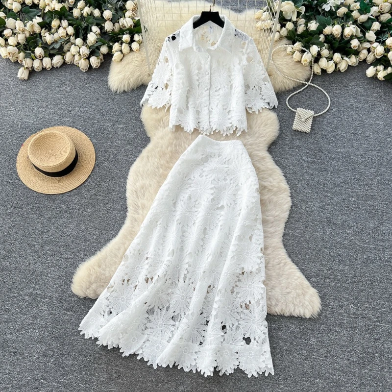 French style high-end hollow out two piece set women's spring elegant short sleeved laple collar shirt high waisted skirt
French style high-end hollow out two piece set women's spring elegant short sleeved laple collar shirt high waisted skirt