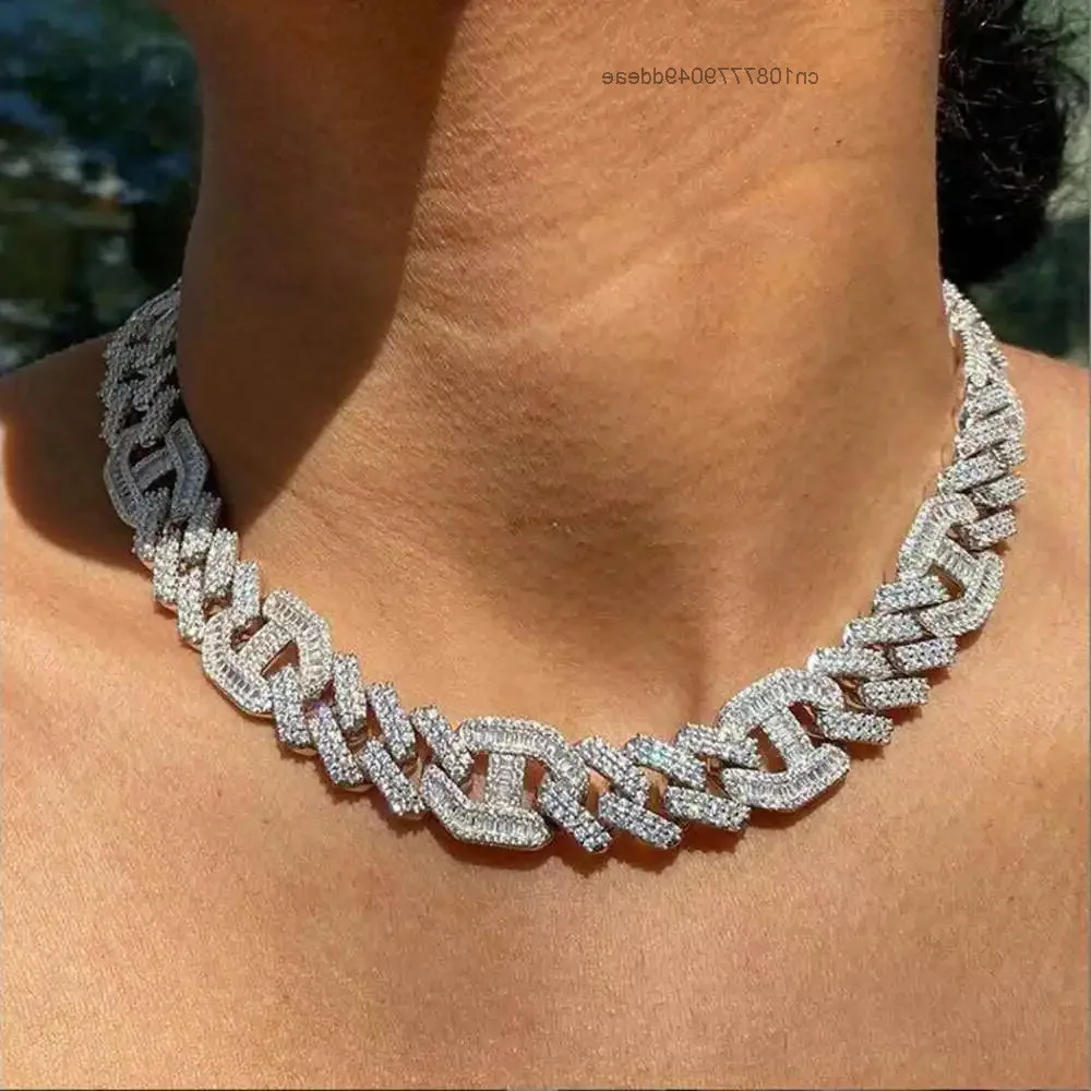 Best Selling 15mm Double Row Cuban Link Choker S925 Moissanite Iced Out Hip Hop Cuban Chain Necklaces
Best Selling 15mm Double Row Cuban Link Choker S925 Moissanite Iced Out Hip Hop Cuban Chain Necklaces