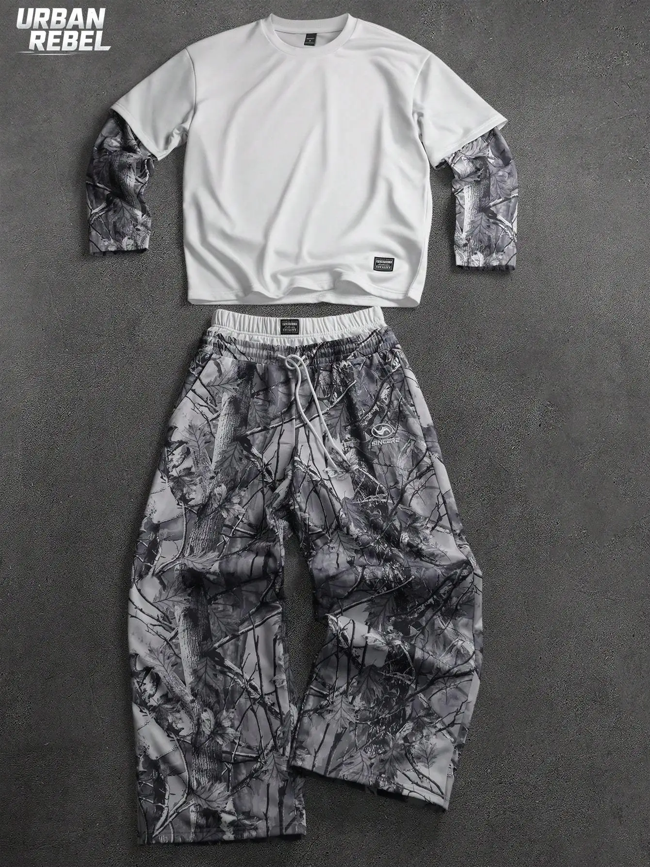 Y2K Streetwear Men's 2 Piece Set Fake Two Piece Long Sleeve Tee Tree Branch Print Oversized Jogger Pants Casual City Break Gift
Y2K Streetwear Men's 2 Piece Set Fake Two Piece Long Sleeve Tee Tree Branch Print Oversized Jogger Pants Casual City Break Gift