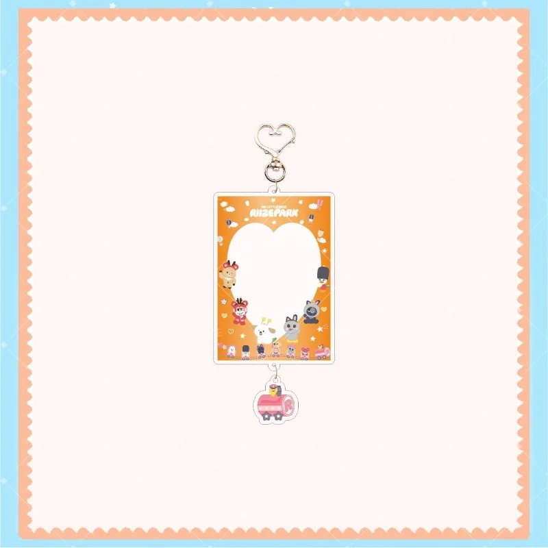 Cute RIIZES Creative New Style Insertable Photo Frame Keychain Portable Idol Photocard Storage Bag Cute Hanging Decor
Cute RIIZES Creative New Style Insertable Photo Frame Keychain Portable Idol Photocard Storage Bag Cute Hanging Decor