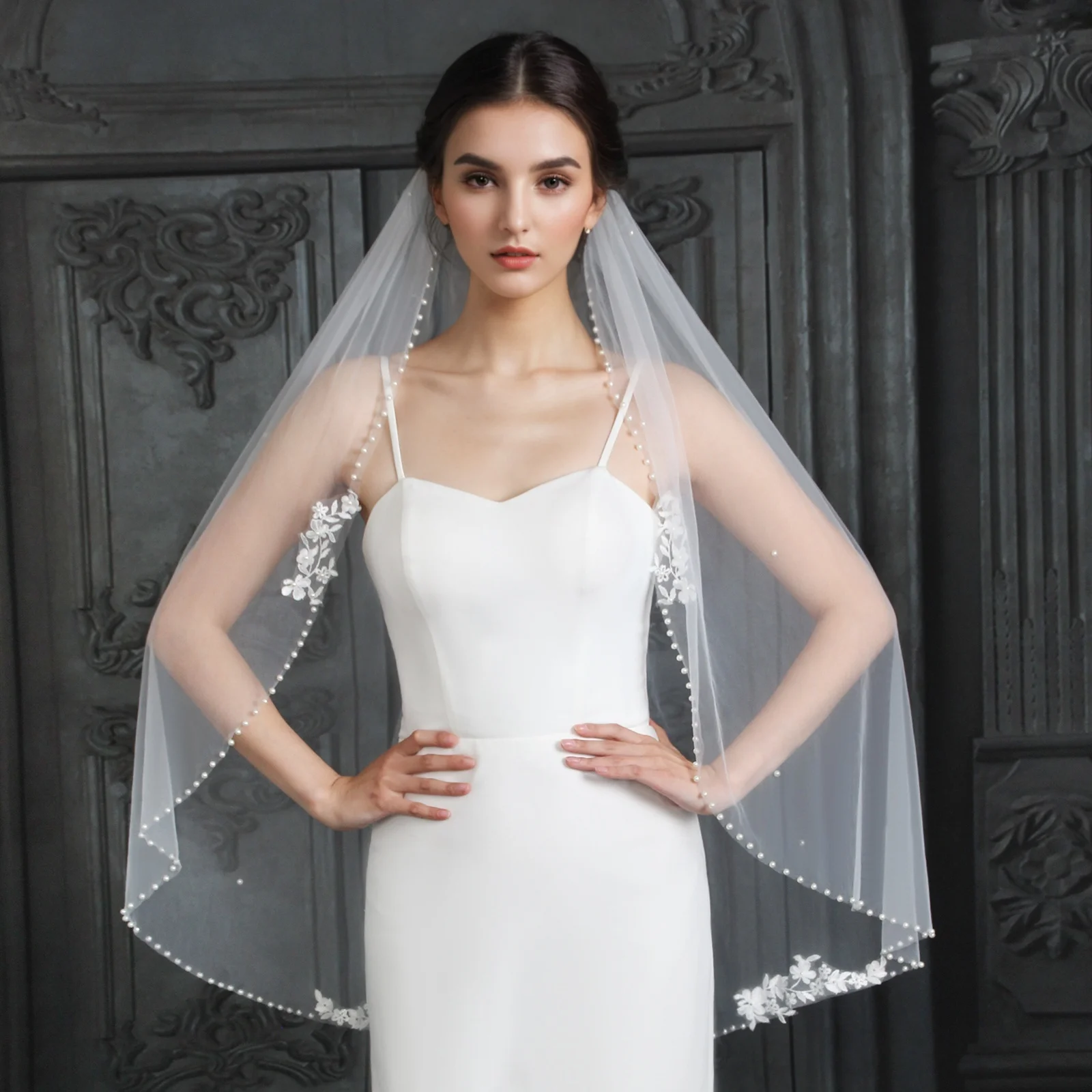 Свадебная фата G241, свадебный аксессуар, кружево с жемчужной каймой, ручная работа, французский романтический стиль, 75 см/100 см, белый/цвет слоновой кости, с металлическим гребнем, легкий вес
Свадебная фата G241, свадебный аксессуар, кружево с жемчужной каймой, ручная работа, французский романтический стиль, 75 см/100 см, белый/цвет слоновой кости, с металлическим гребнем, легкий вес