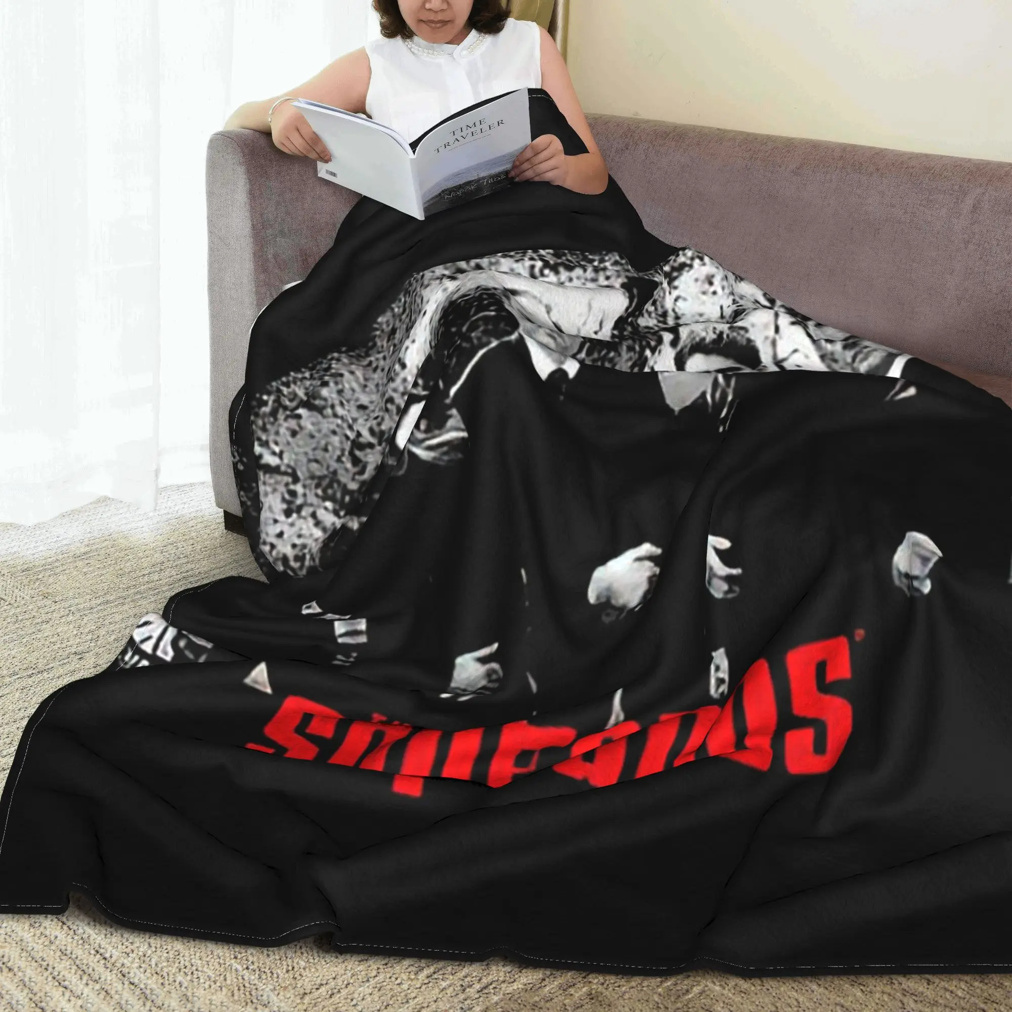 Vintage Mafia Portrait Blankets Portable Fleece Sofa Throw Blanket for Home Bedroom Office Throws Bedspread Quilt
Vintage Mafia Portrait Blankets Portable Fleece Sofa Throw Blanket for Home Bedroom Office Throws Bedspread Quilt