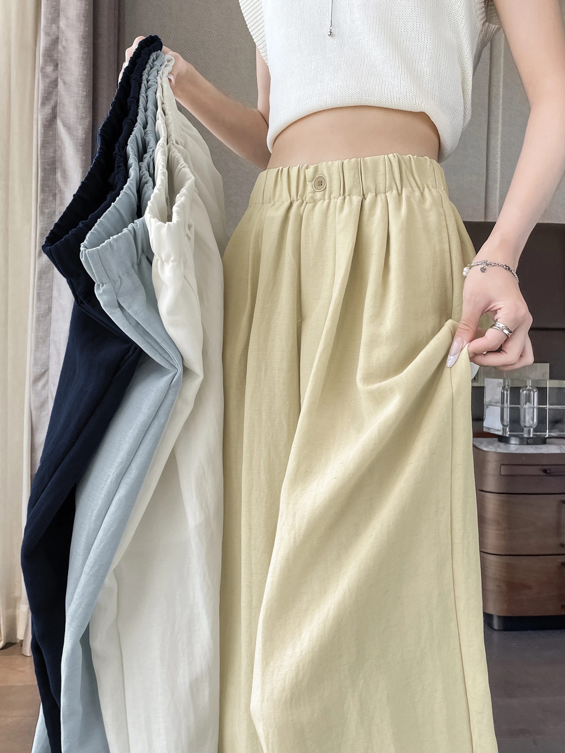 Summer New Ice Silk Cotton Linen Wide Leg Pants Women Loose Slimming Casual Drapey Thin Straight Floor-Length Trousers
Summer New Ice Silk Cotton Linen Wide Leg Pants Women Loose Slimming Casual Drapey Thin Straight Floor-Length Trousers