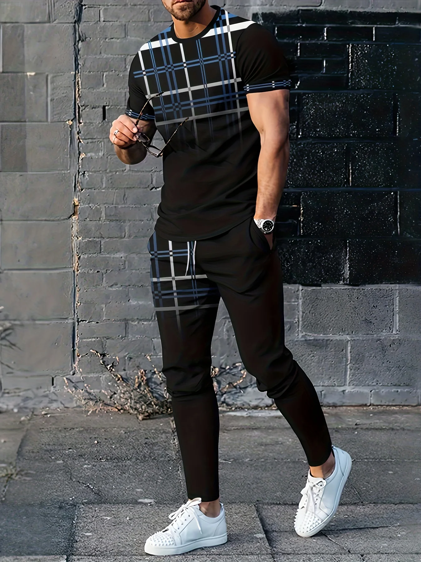 The 2025 summer new 3D printed fashionable casual men's daily retro set is made of polyester fiber which is comfortable
The 2025 summer new 3D printed fashionable casual men's daily retro set is made of polyester fiber which is comfortable