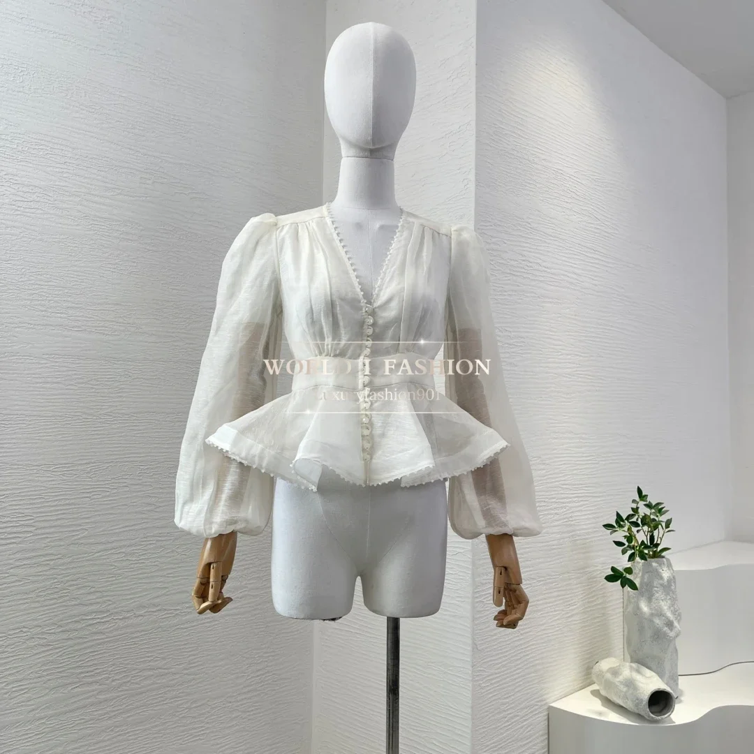 High Quality White Long Sleeve V-Neck Ruffles Blouse Tops and Shorts Set Linen Silk 2025 Women Outfit
High Quality White Long Sleeve V-Neck Ruffles Blouse Tops and Shorts Set Linen Silk 2025 Women Outfit