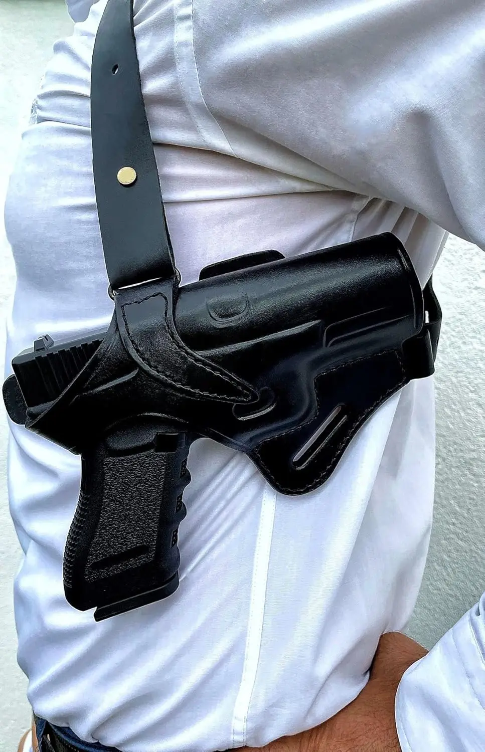 Handmade Leather Shoulder Holster for Glock 17/19/19X/22/23 Right Hand Dual Use
Handmade Leather Shoulder Holster for Glock 17/19/19X/22/23 Right Hand Dual Use