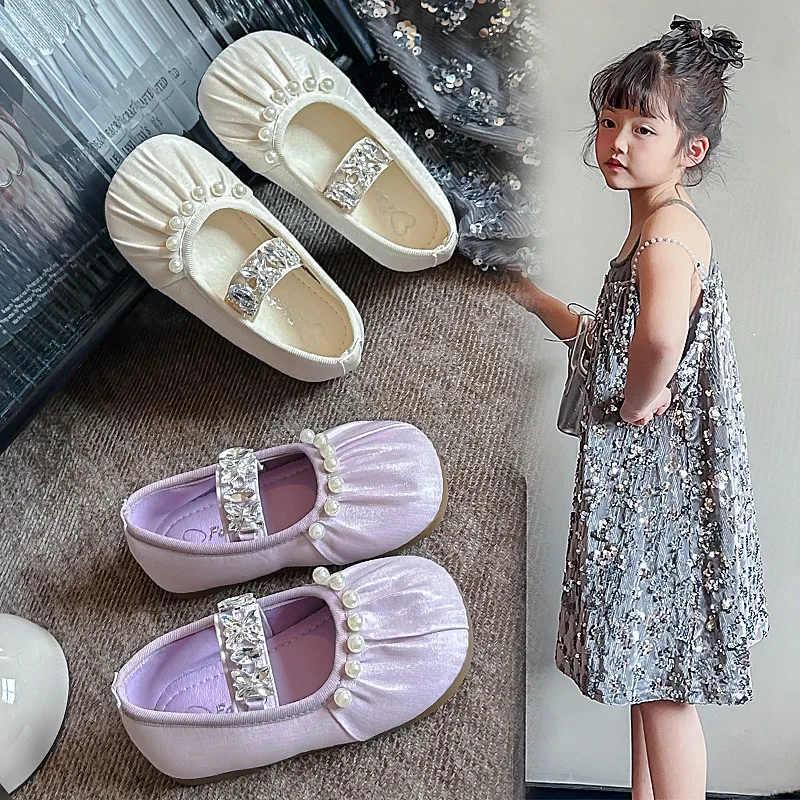 Girls Princess Shoes Pleated Sweet Kids Flat Shoes Round Toes Slip-on 2025 New Girls Leather Shoes Shiny Crystal Sweet Pearls
Girls Princess Shoes Pleated Sweet Kids Flat Shoes Round Toes Slip-on 2025 New Girls Leather Shoes Shiny Crystal Sweet Pearls