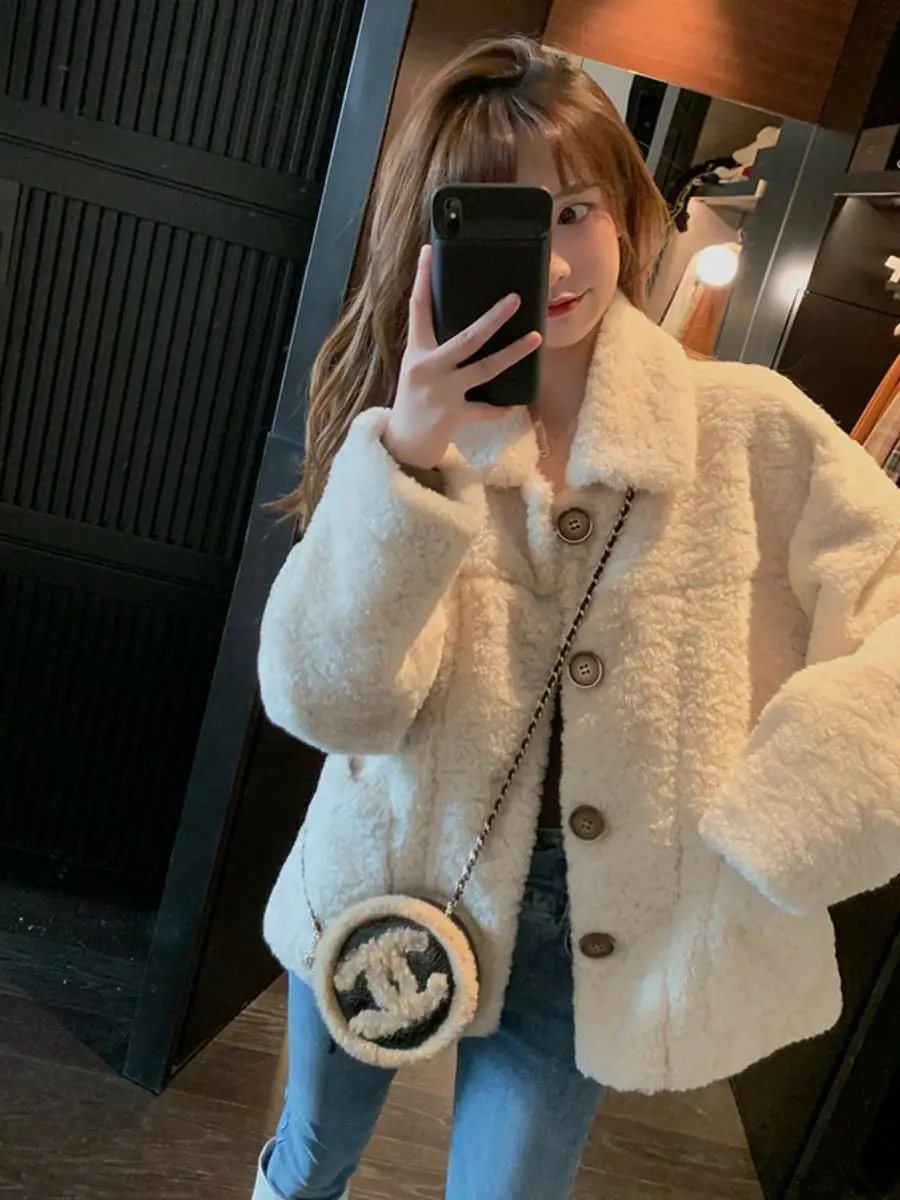 Толстовка из меха ягненка, женский свободный корейский студенческий универсальный модный кардиган, топ, осень-зима, Новое поступление
Толстовка из меха ягненка, женский свободный корейский студенческий универсальный модный кардиган, топ, осень-зима, Новое поступление
