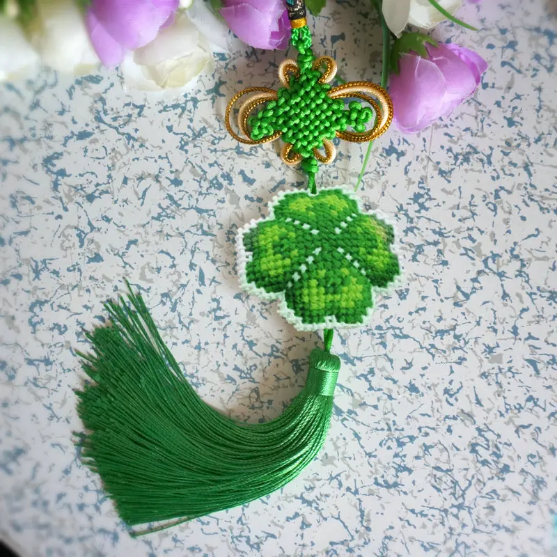 Lucky Four Leaf Clover Embroidery Car Hanging Ornament Nordic Style White Fabric Korean Origin Cross Stitch Kit Home Textile
Lucky Four Leaf Clover Embroidery Car Hanging Ornament Nordic Style White Fabric Korean Origin Cross Stitch Kit Home Textile