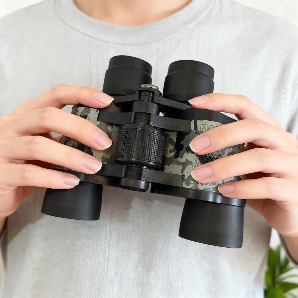 Бинокль 8X40, профессиональный бинокль с большим увеличением, HD портативный телескоп для охоты, походов на открытом воздухе
Бинокль 8X40, профессиональный бинокль с большим увеличением, HD портативный телескоп для охоты, походов на открытом воздухе