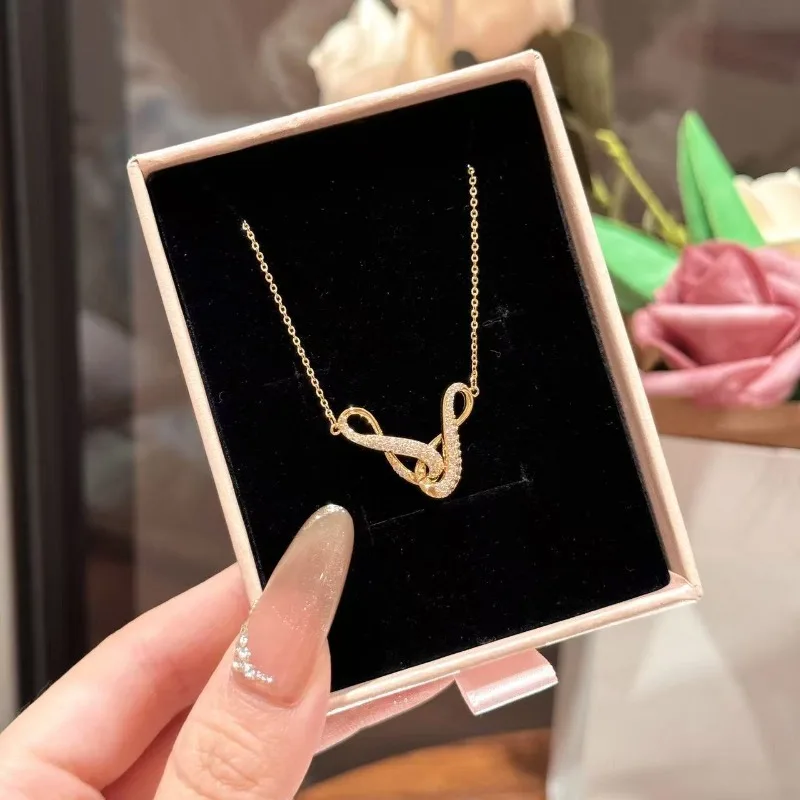 Infinity Symbol Necklace Light Luxury Niche High-end Clavicle Chain Fashion Exquisite Classic Jewelry Simple Necklace
Infinity Symbol Necklace Light Luxury Niche High-end Clavicle Chain Fashion Exquisite Classic Jewelry Simple Necklace
