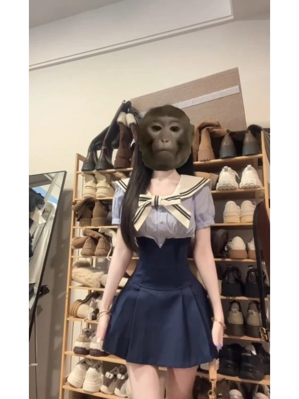 Sweet And Spicy School20 orm Комплект с темно-синим воротником Топ в полоску с бантом и юбкой f-длины Комплект из двух частей
Sweet And Spicy School20 orm Комплект с темно-синим воротником Топ в полоску с бантом и юбкой f-длины Комплект из двух частей