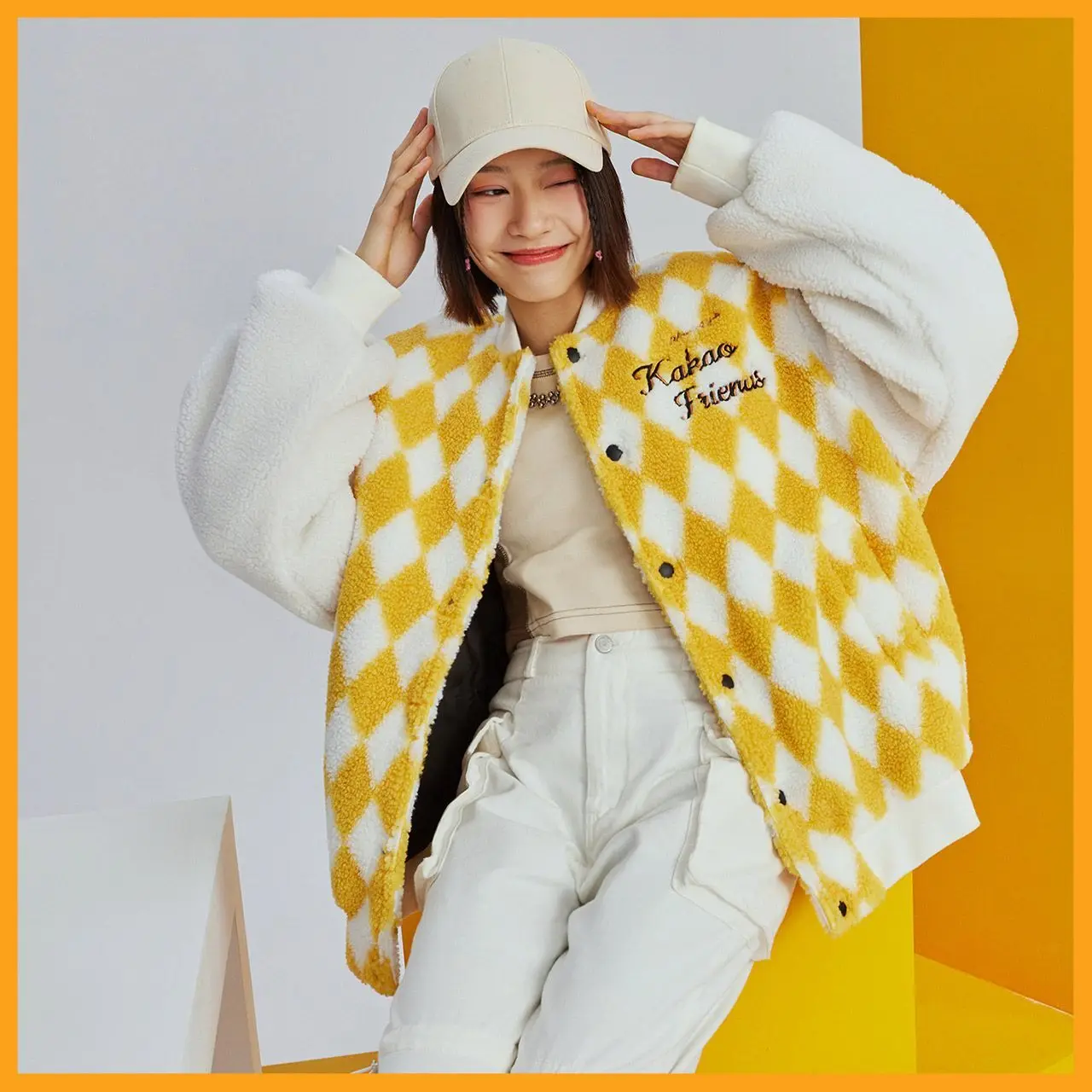 Новый утиный пух, осенне-зимний новый бейсбольный пуховик для пар из овечьего меха 
Новый утиный пух, осенне-зимний новый бейсбольный пуховик для пар из овечьего меха