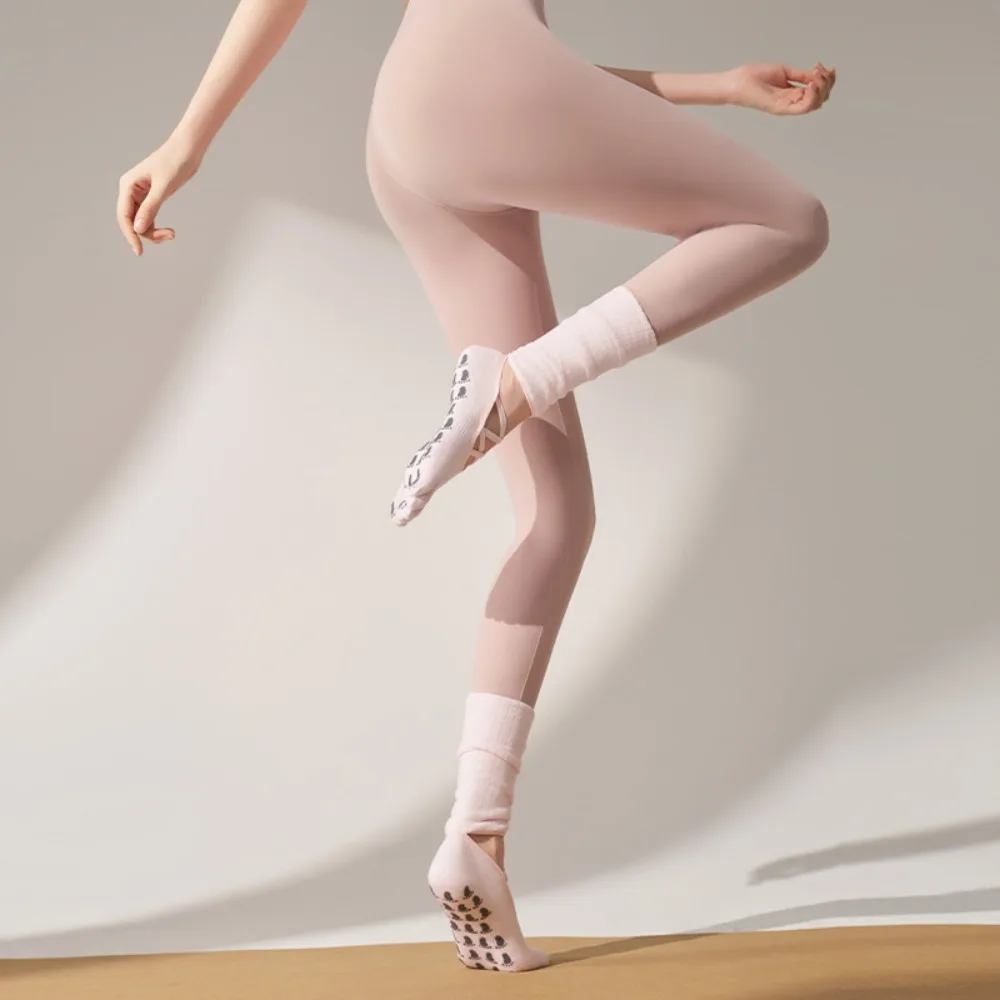 Новые хлопковые носки для пилатеса Harajuku Street, дышащие носки с ремешками, нескользящие повседневные носки для йоги
Новые хлопковые носки для пилатеса Harajuku Street, дышащие носки с ремешками, нескользящие повседневные носки для йоги