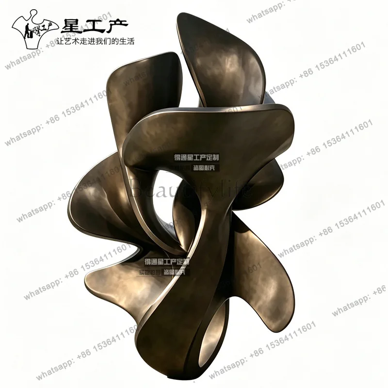 Stainless steel special-shaped mirror sculpture factory large abstract metal landscape garden ornament hotel
Stainless steel special-shaped mirror sculpture factory large abstract metal landscape garden ornament hotel