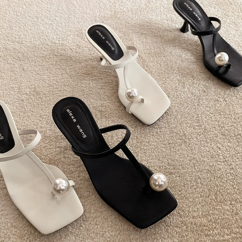 Thin High Heels Flip Flops Peep Toe Summer Shoes Office Lady Sexy Modern Pearl-studded Women Sandals
Thin High Heels Flip Flops Peep Toe Summer Shoes Office Lady Sexy Modern Pearl-studded Women Sandals