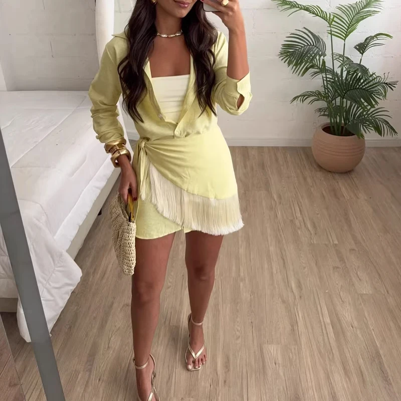 Elegant Lady Pure Color Vacation Set Casual Loose Wrap Hips Short Skirts Set Fashion Long Sleeve Button Shirts&Tassel Skirts Set
Elegant Lady Pure Color Vacation Set Casual Loose Wrap Hips Short Skirts Set Fashion Long Sleeve Button Shirts&Tassel Skirts Set