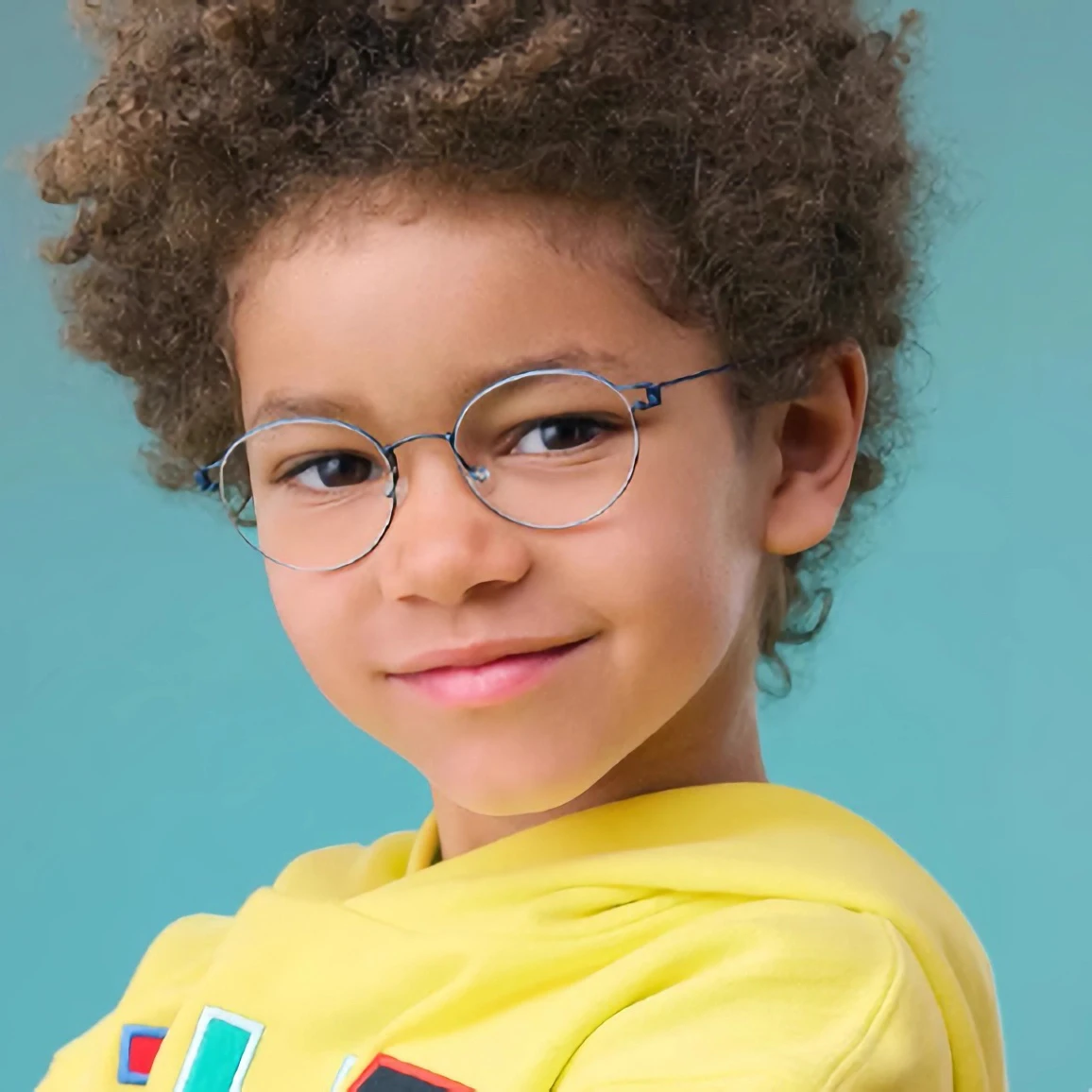 Оправы для детских очков из титана, для компьютера, для школьников, в датском стиле, модель 8229, для девочек и мальчиков
Оправы для детских очков из титана, для компьютера, для школьников, в датском стиле, модель 8229, для девочек и мальчиков