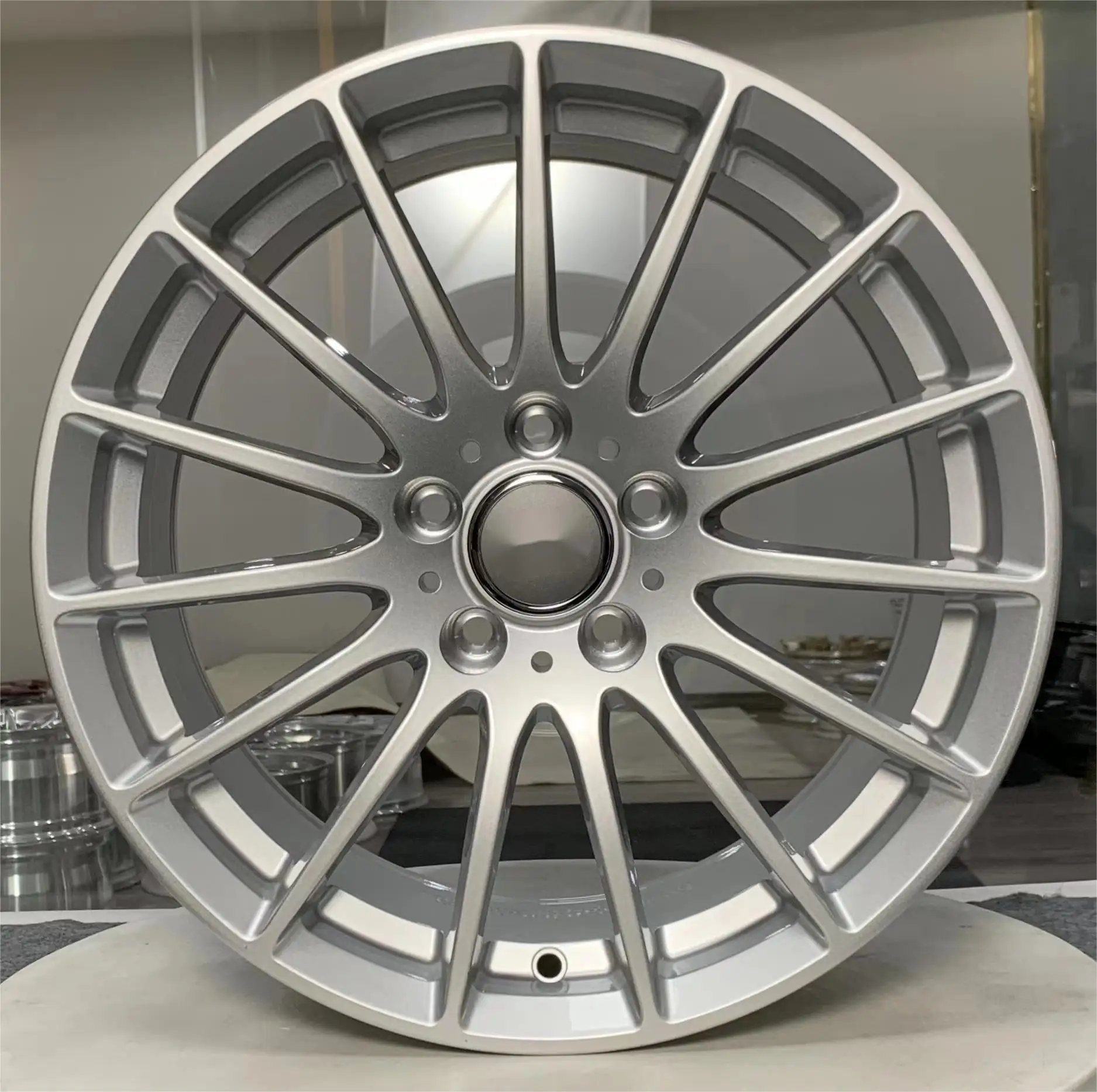 Wholesale 15-24 Inches Forged Alloy Wheels Quality Guaranteed Passenger Car Rims with Unique Multi Spoke Design 19 Inch Size
Wholesale 15-24 Inches Forged Alloy Wheels Quality Guaranteed Passenger Car Rims with Unique Multi Spoke Design 19 Inch Size