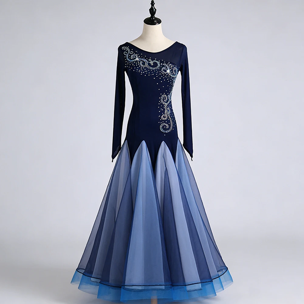 Group Costume Ballroom Navy Blue Standard Long Sleeve Elegant Waltz Rhinestone Ballroom Dance Big Skirt Ballroom Dress
Group Costume Ballroom Navy Blue Standard Long Sleeve Elegant Waltz Rhinestone Ballroom Dance Big Skirt Ballroom Dress