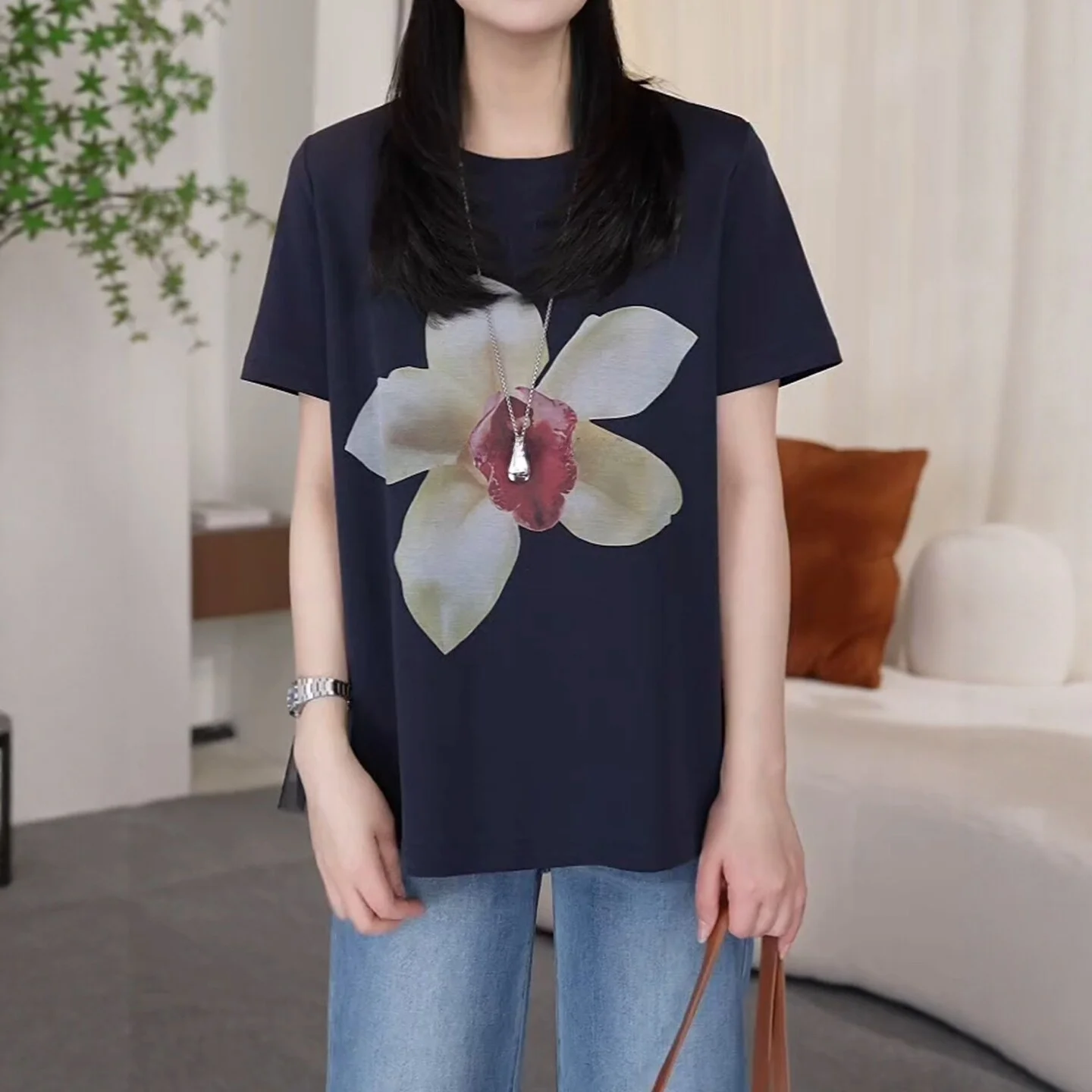 plus Size Luxury Women's Summer New Net Print Base Shirt Short Sleeve Slimming Top Comfortable Commute Style Floral Print T-S...
plus Size Luxury Women's Summer New Net Print Base Shirt Short Sleeve Slimming Top Comfortable Commute Style Floral Print T-S...