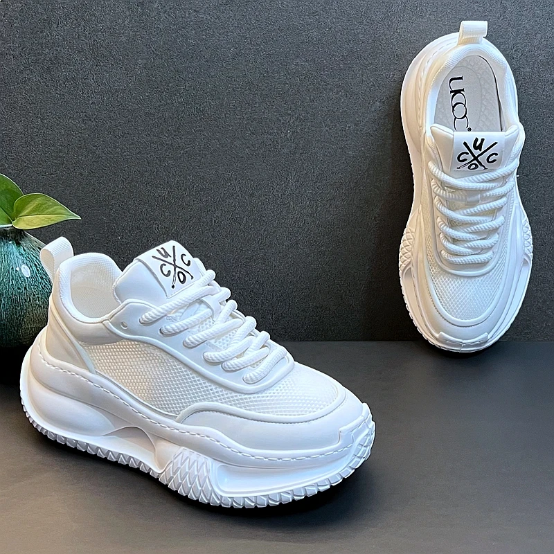 New Arrival Men Fashion Casual Simple and Versatile Popular White Shoes Summer Breathable Luxury Designer Trending Sneakers
New Arrival Men Fashion Casual Simple and Versatile Popular White Shoes Summer Breathable Luxury Designer Trending Sneakers