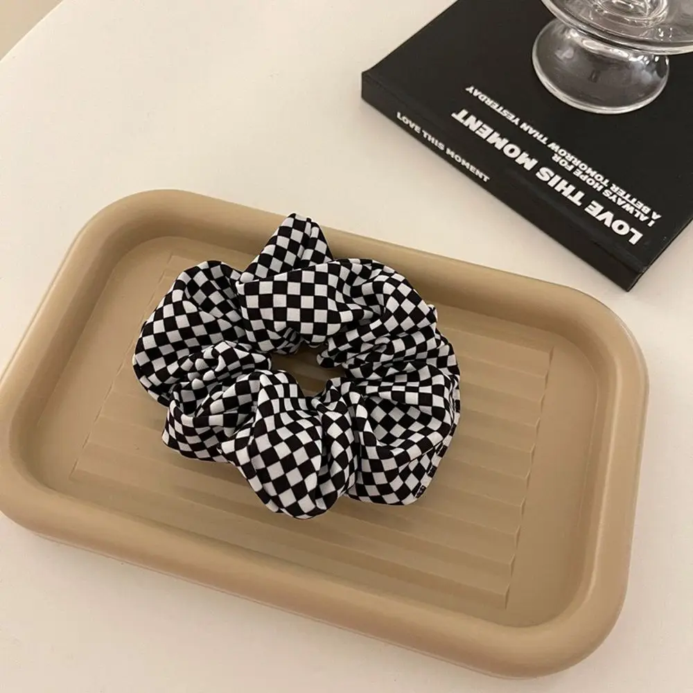 Vintage Sweet Grid Non-slip For Girls Plaid Checked Hairbands Ponytail Holder Women Hair Hoop Korean Style Scrunchies
Vintage Sweet Grid Non-slip For Girls Plaid Checked Hairbands Ponytail Holder Women Hair Hoop Korean Style Scrunchies