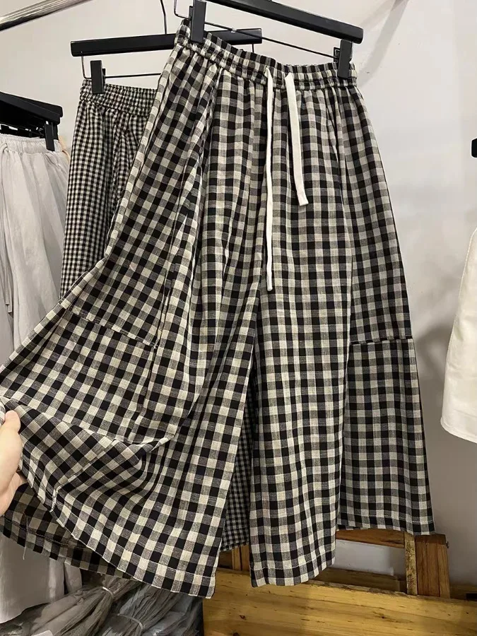 Casual Plaid Wide Leg Pants Elastic Waist Corduroy Loose Fit Women's plus Size Straight Tube Trousers Summer Cotton Ladies
Casual Plaid Wide Leg Pants Elastic Waist Corduroy Loose Fit Women's plus Size Straight Tube Trousers Summer Cotton Ladies