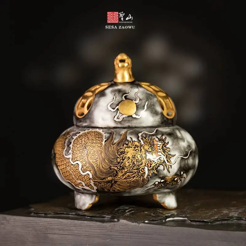 Sacred Mountain Jingdezhen Pastel Hand-Painted Gold Dragon Ceramic Desktop Incense Burner Ornament
Sacred Mountain Jingdezhen Pastel Hand-Painted Gold Dragon Ceramic Desktop Incense Burner Ornament