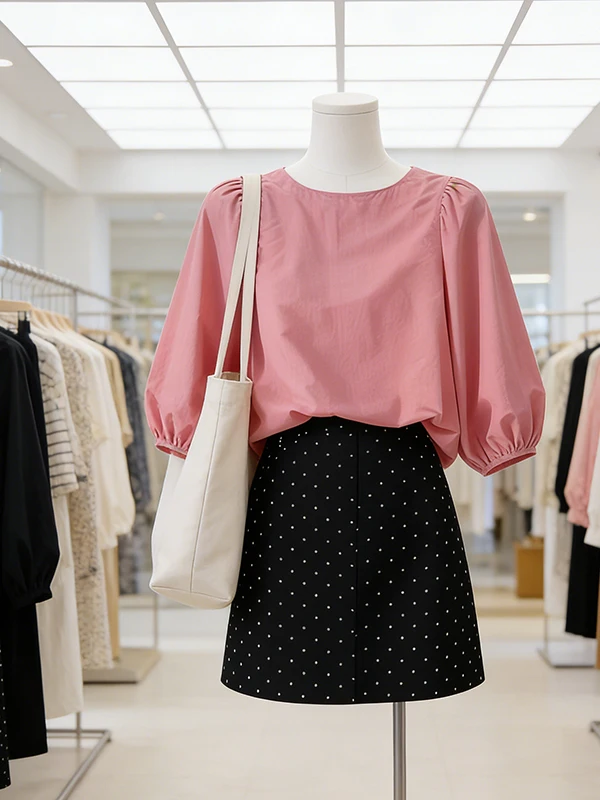 Pink Polka Dot Bubble Sleeve Shirt And Half Skirt Two Piece Set for Women Summer Commute Style Loose Fit round Neck Short Sleeve
Pink Polka Dot Bubble Sleeve Shirt And Half Skirt Two Piece Set for Women Summer Commute Style Loose Fit round Neck Short Sleeve