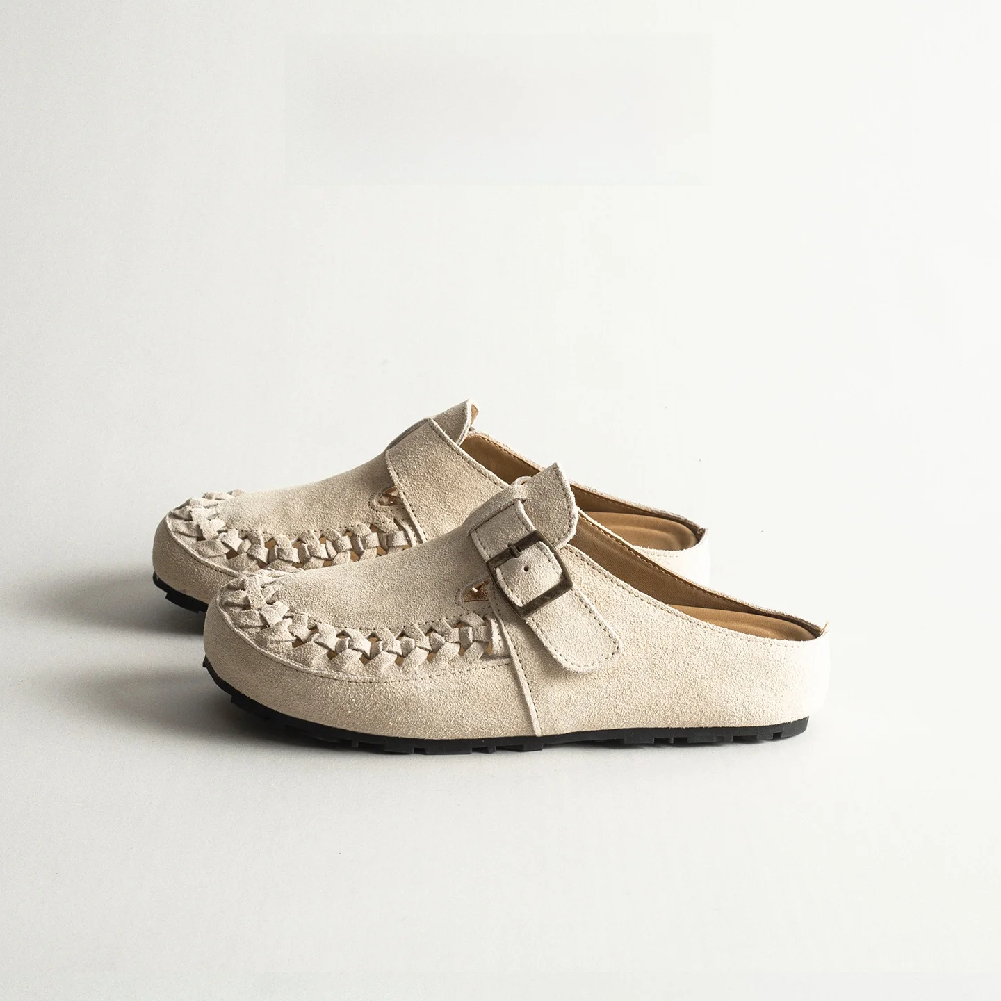 Real Leather Woven Thick Bottom Women's Slip-On Casual Breathable Mule Shoe Half Slippers Fashionable round Toe
Real Leather Woven Thick Bottom Women's Slip-On Casual Breathable Mule Shoe Half Slippers Fashionable round Toe
