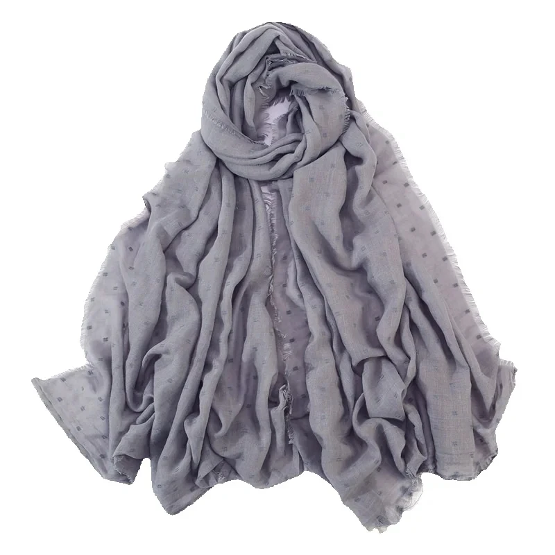 2019 New Cotton Plain Color Jacquard Print Fringe Scarves Shawl Trendy Muslim Wrap Hijab Muffler 22 Color Wholesale 10PCS/LOT
2019 New Cotton Plain Color Jacquard Print Fringe Scarves Shawl Trendy Muslim Wrap Hijab Muffler 22 Color Wholesale 10PCS/LOT