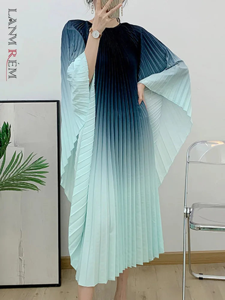 LANMREM Pleated Gradient Belt Dress For Women Round Neck Batwing Sleeves Elegant Dresses Female Clothes 2023 Spring New 2YA2234
LANMREM Pleated Gradient Belt Dress For Women Round Neck Batwing Sleeves Elegant Dresses Female Clothes 2023 Spring New 2YA2234