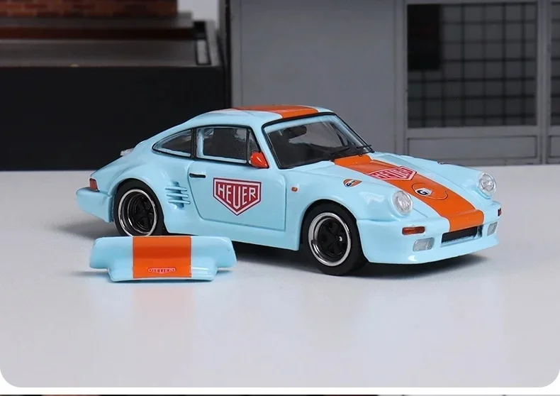 Мастер 1:64 911 930 Turbo HEC синего цвета в коллекции 2025 года, подарочная масштабная модель автомобиля
Мастер 1:64 911 930 Turbo HEC синего цвета в коллекции 2025 года, подарочная масштабная модель автомобиля