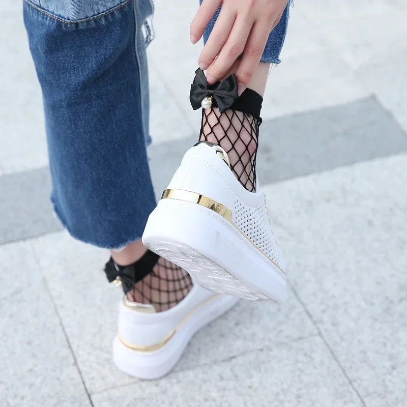 Chic Ladies Fishnet Heel Bow Pearls Socks For Women With Funny Harajuku Charm Breathable Knot Elegant Sexy Hollow Out Mesh Net
Chic Ladies Fishnet Heel Bow Pearls Socks For Women With Funny Harajuku Charm Breathable Knot Elegant Sexy Hollow Out Mesh Net
